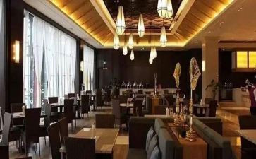 餐厅辞职报告参考8篇