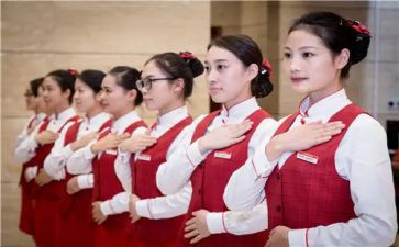服务员的工作计划6篇