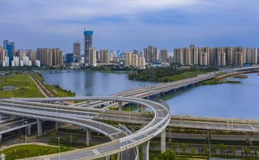 在工程建设的讲话稿6篇