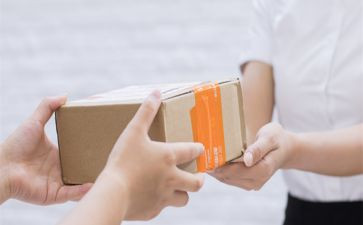 快递客服员个人工作总结5篇