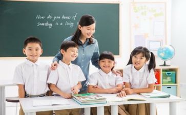 当老师作文600字推荐7篇