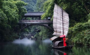 三峡的读后感6篇