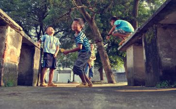 童年小学读后感最新6篇