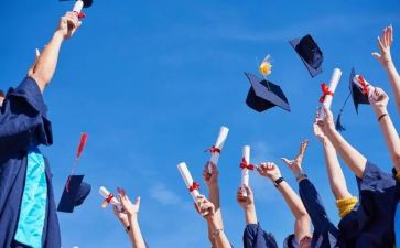 优秀应届生简历范文6篇