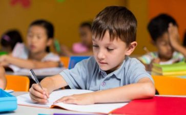 幼儿园大中班教案推荐5篇